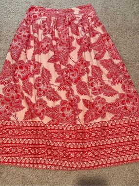 Sugarlips Red & Creme Floral Print Skirt